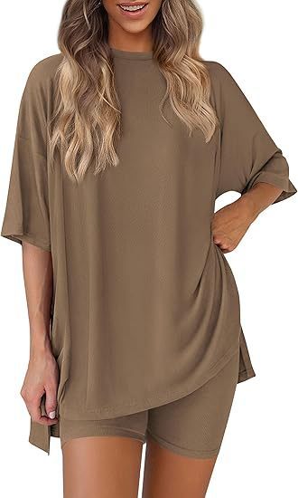 Women's Crew Neck Loungewear Set | Split Hem Loose-Fit Home Suit