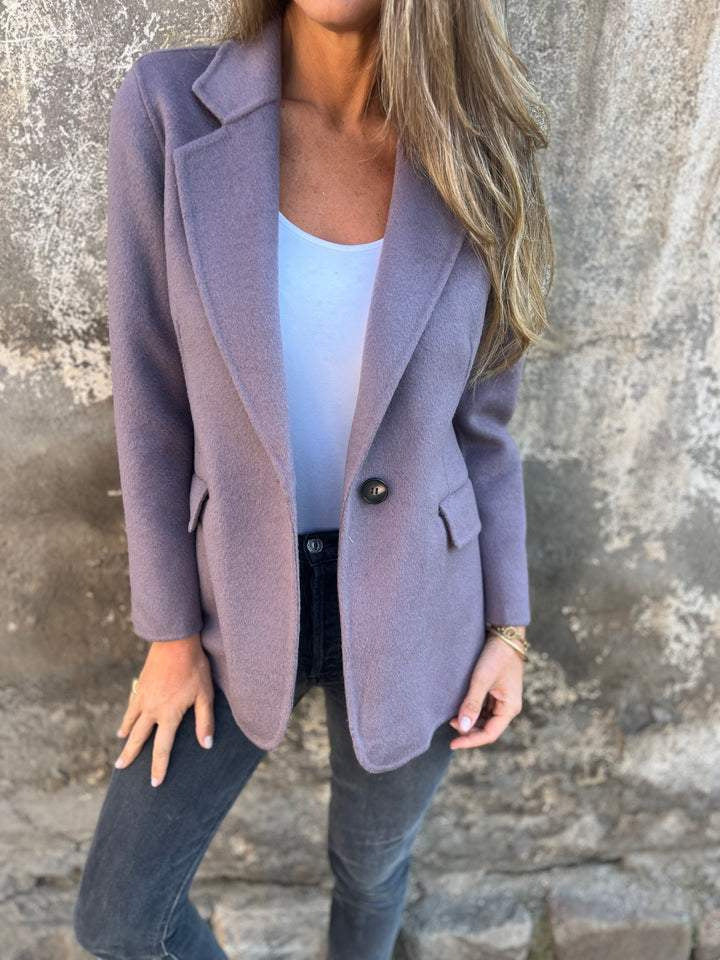 Women's Short Lapel Blazer Winter Jacket