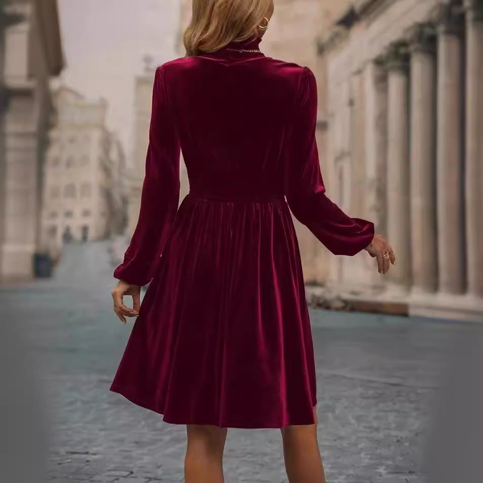 Elegant Velvet Long Sleeve Dress