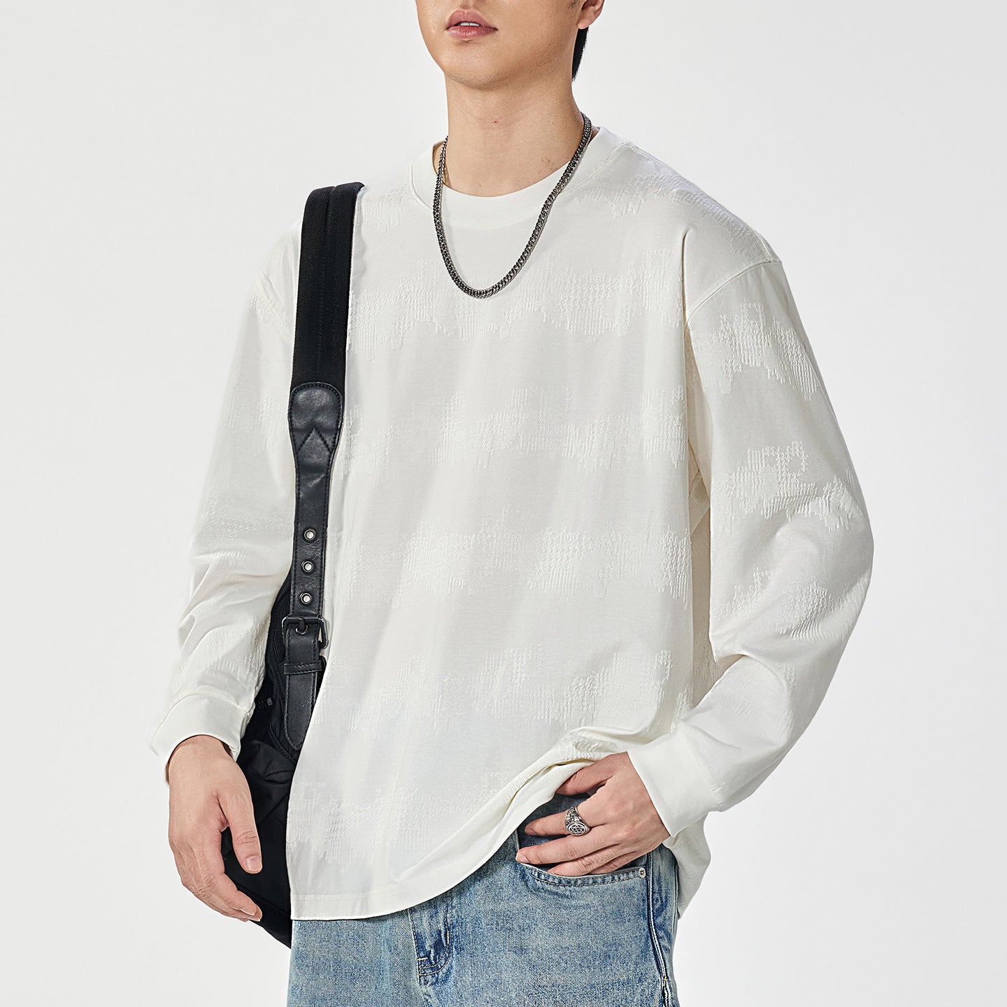 Men's Jacquard Long-Sleeve Crewneck T-Shirt - Loose Fit