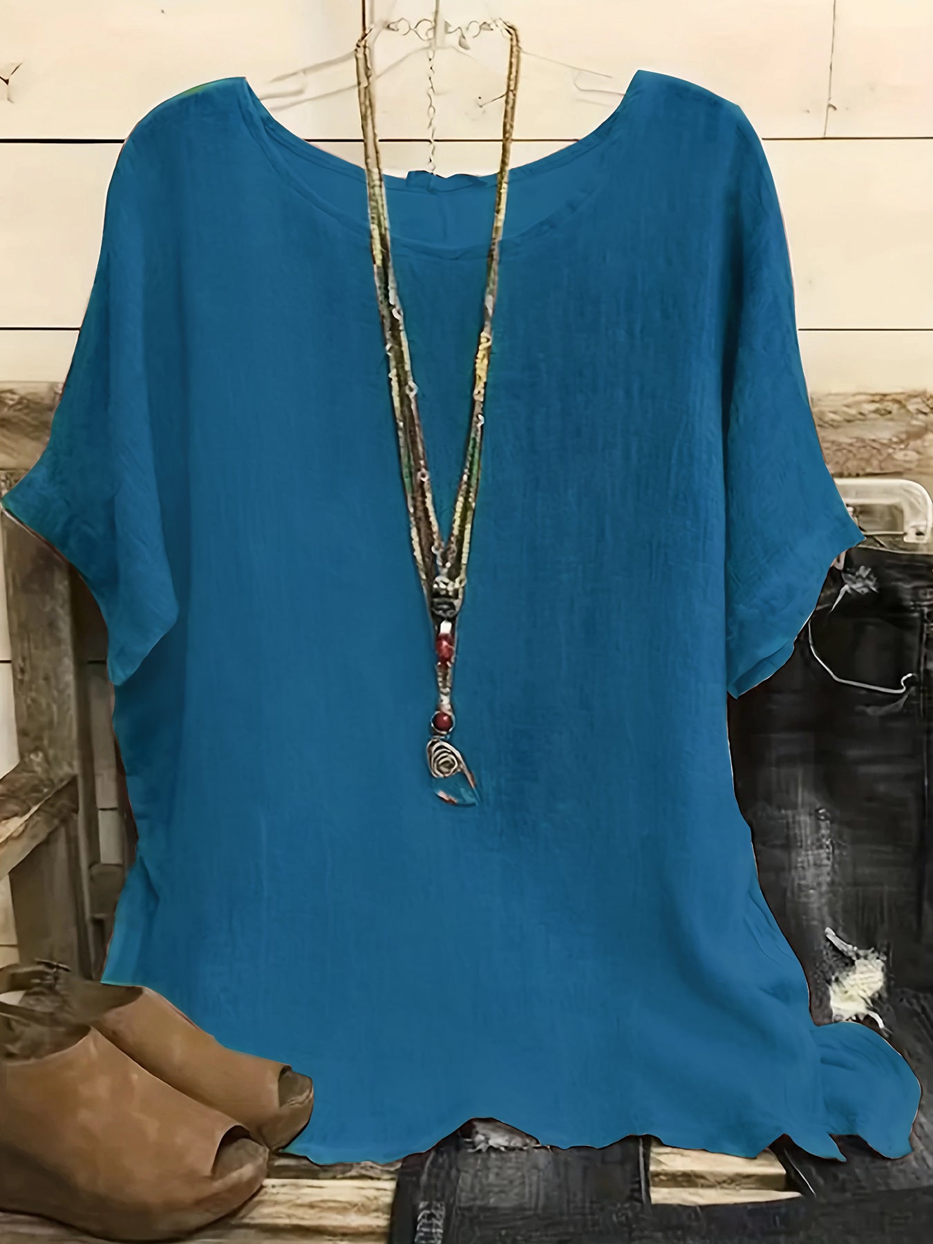 Women's Casual Blouse - 3/4 Sleeve