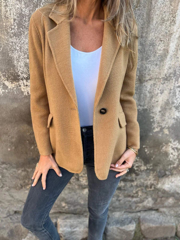 Women's Short Lapel Blazer Winter Jacket